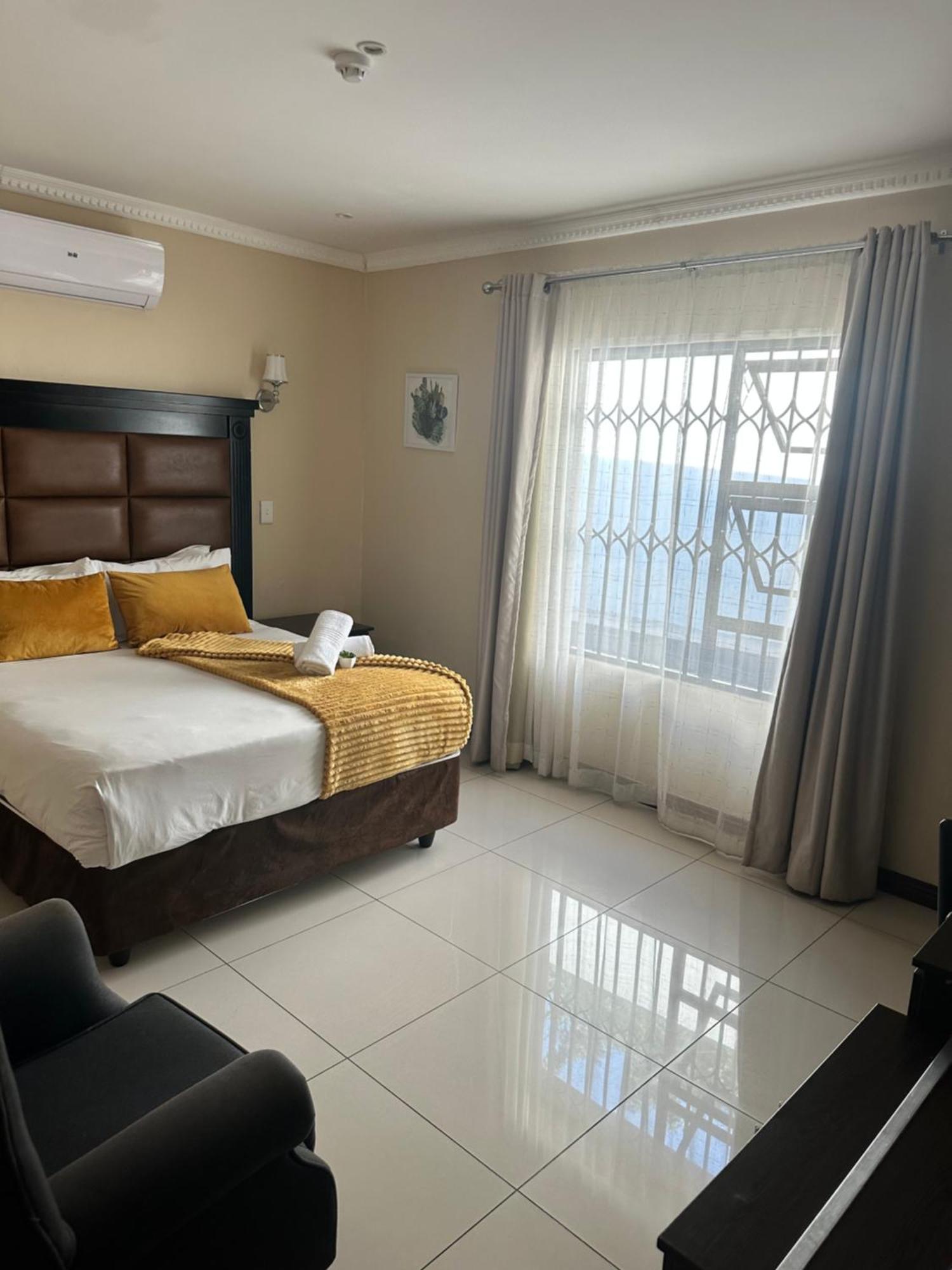 Aqua Stone Guest House Νέλσπρουιτ Εξωτερικό φωτογραφία