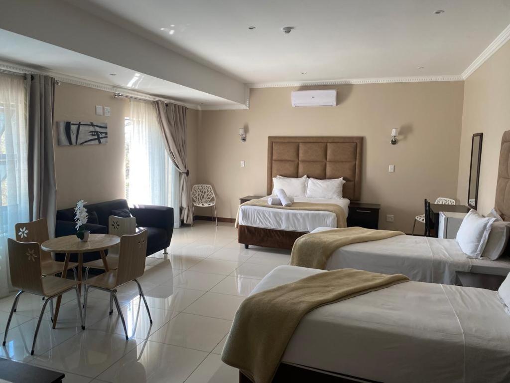 Aqua Stone Guest House Νέλσπρουιτ Εξωτερικό φωτογραφία