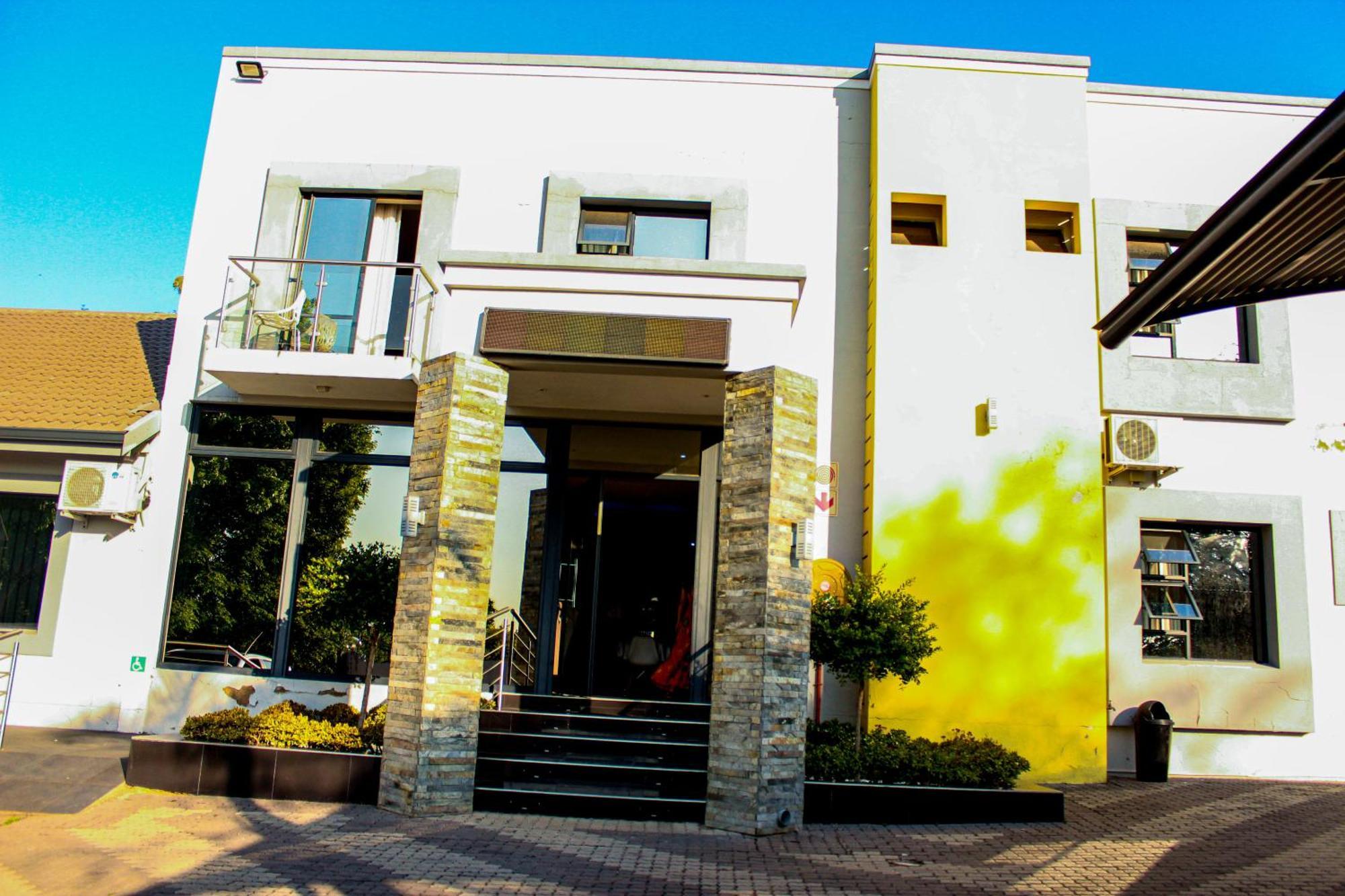 Aqua Stone Guest House Νέλσπρουιτ Εξωτερικό φωτογραφία